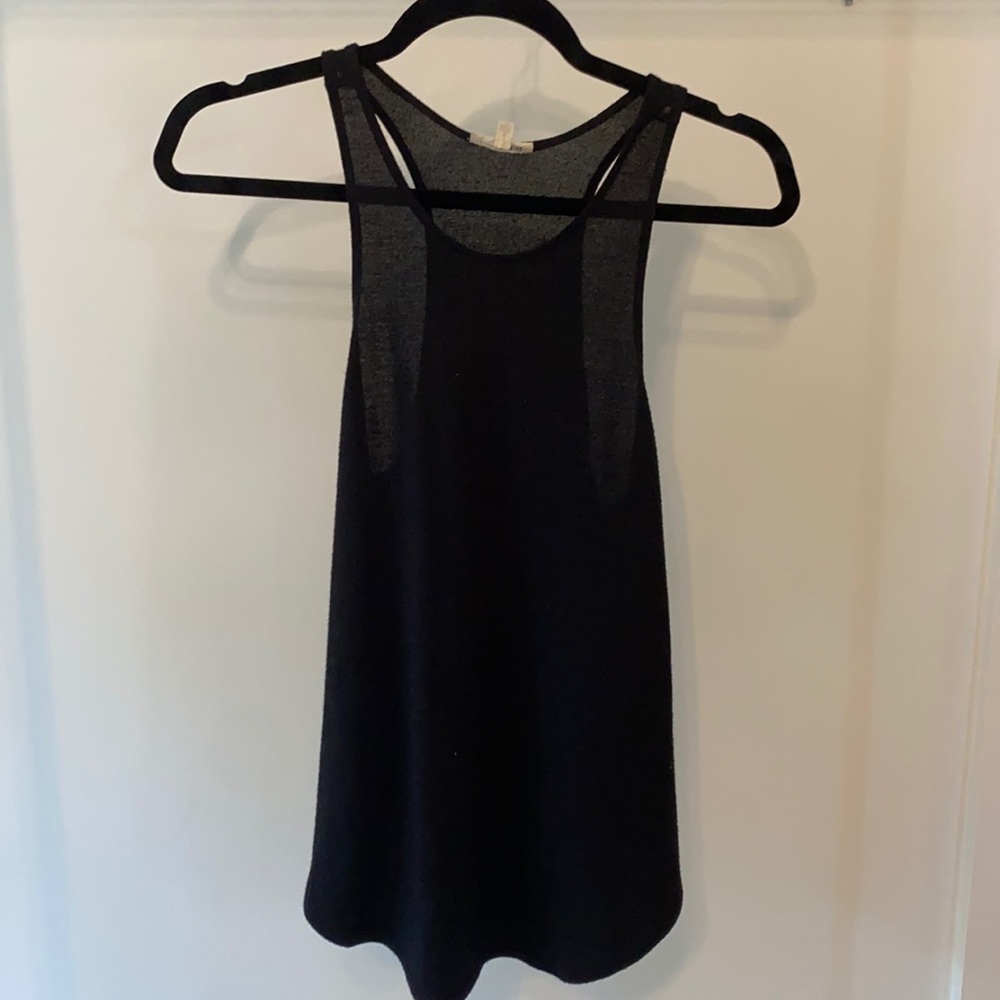 Aritzia Wilfred Free black tank top